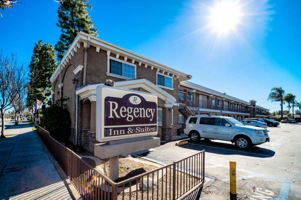 Regency Inn & Suites Downey Bagian luar foto